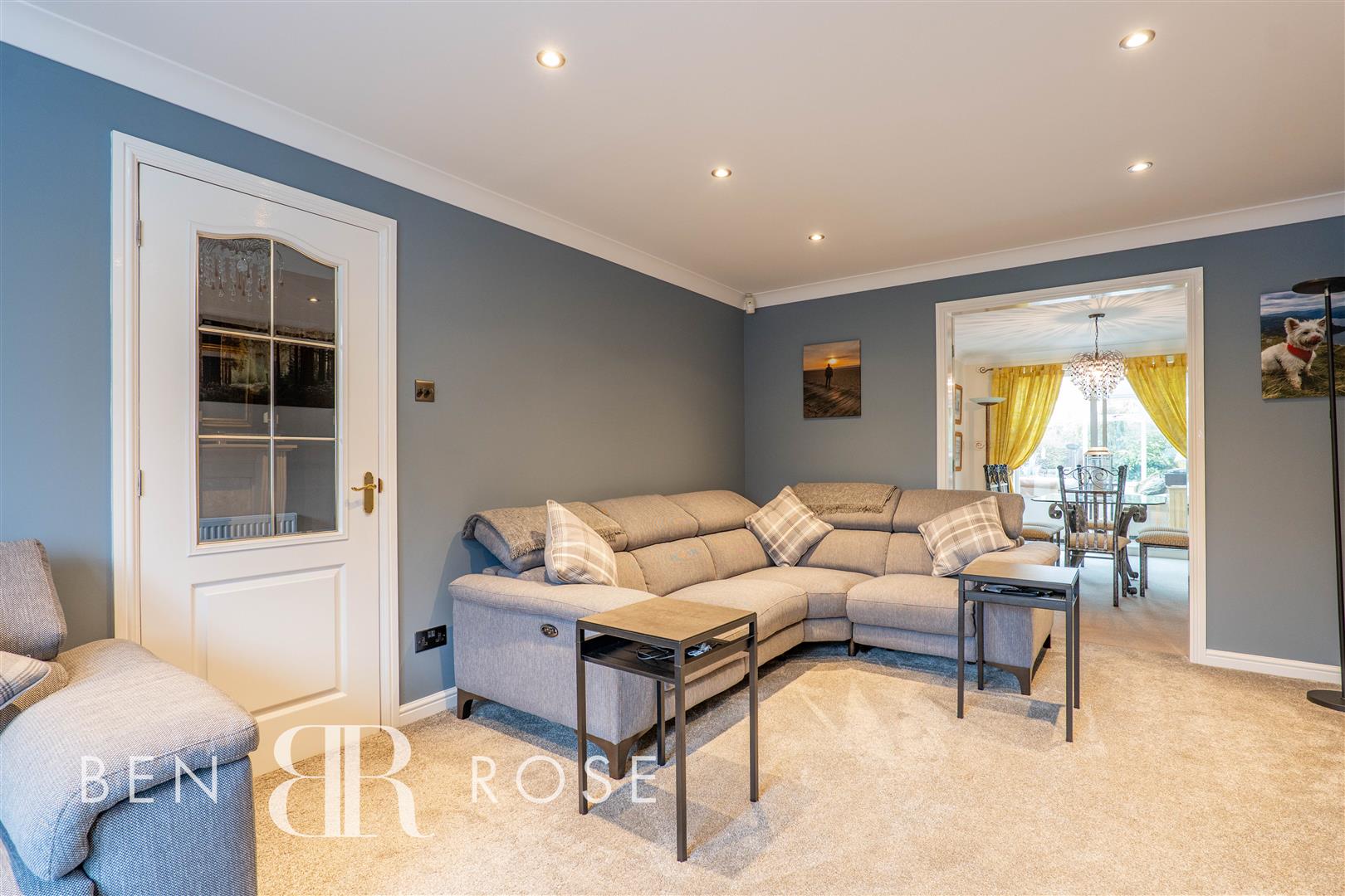 4 bed property in Cherryfields, Chorley